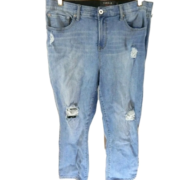 Torrid Sky High Skinny Crop Jeans - Picture 2 of 4